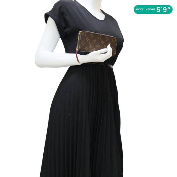 Louis Vuitton  Monogram Canvas Zippy Wallet Fuchsia - Picture 2 of 12